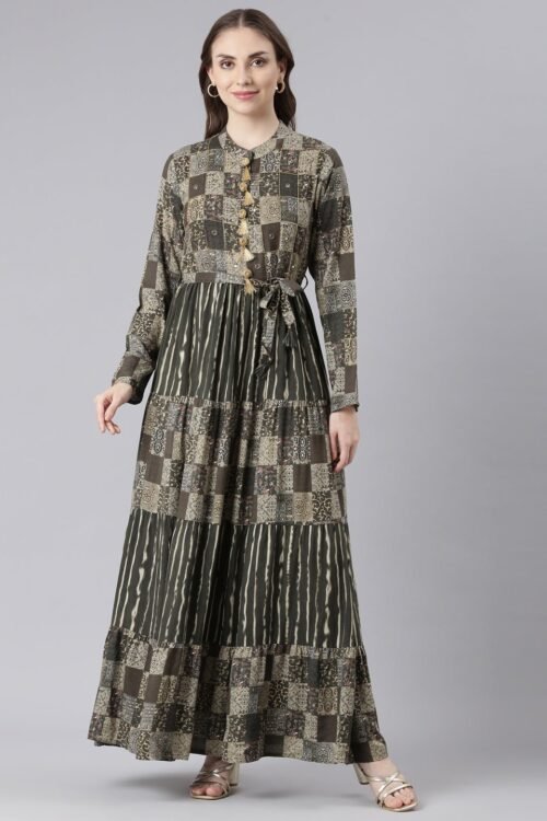 Transacthubs Olive Viscose Rayon Maxi Dresses with a Curved Silhouette – Casual Geometric Print