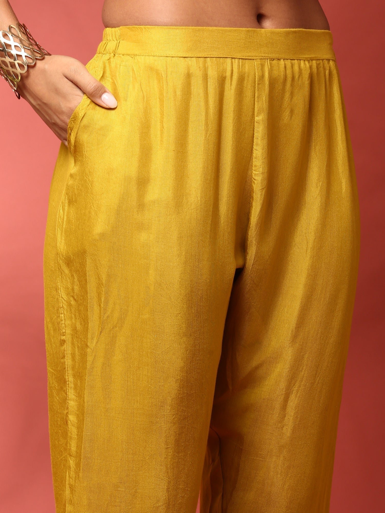 Mustard Floral printed crepe three piece suit set - Image 6