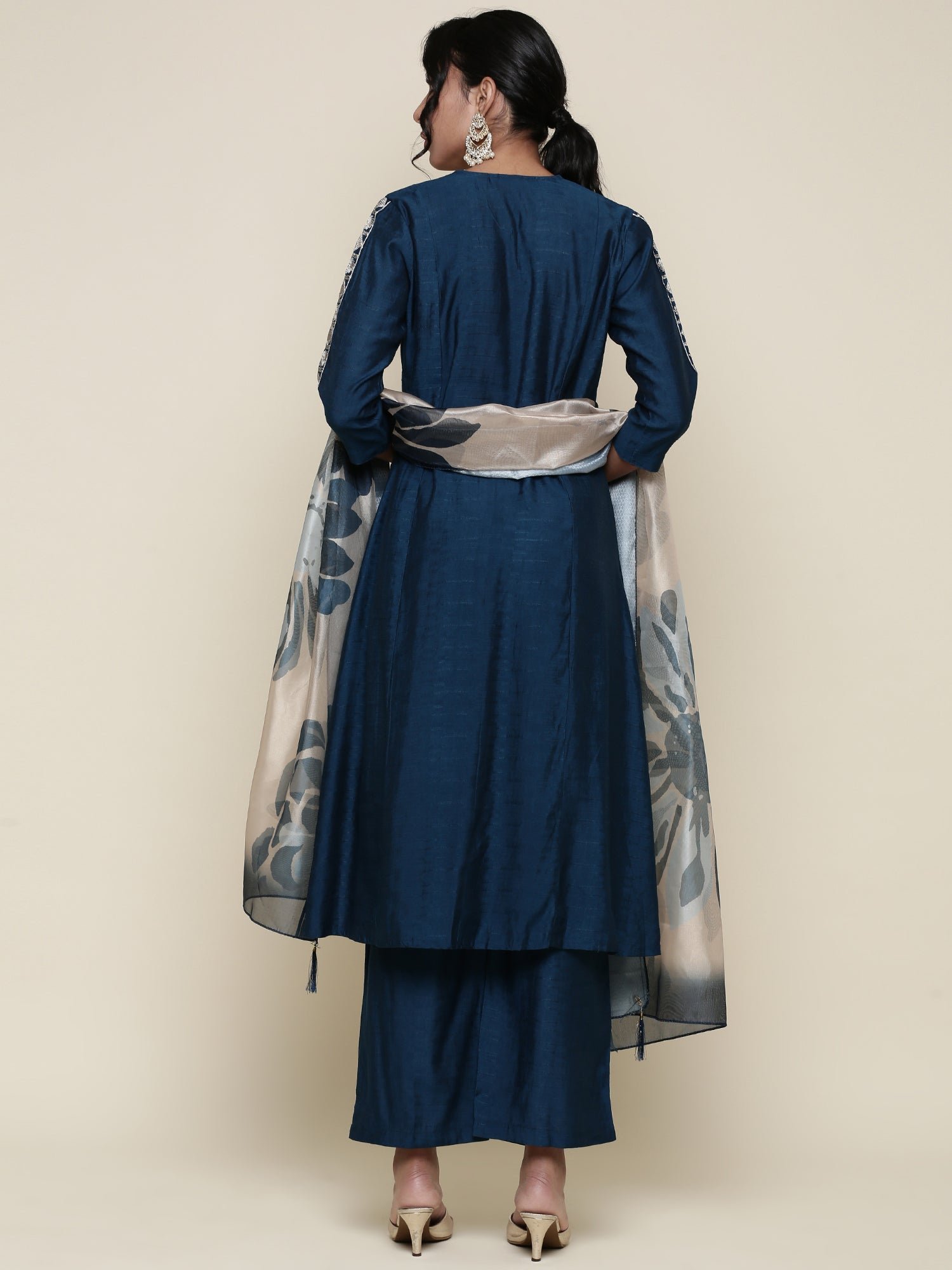 Muslin Midnight Blue embroidered Three piece suit set - Image 3