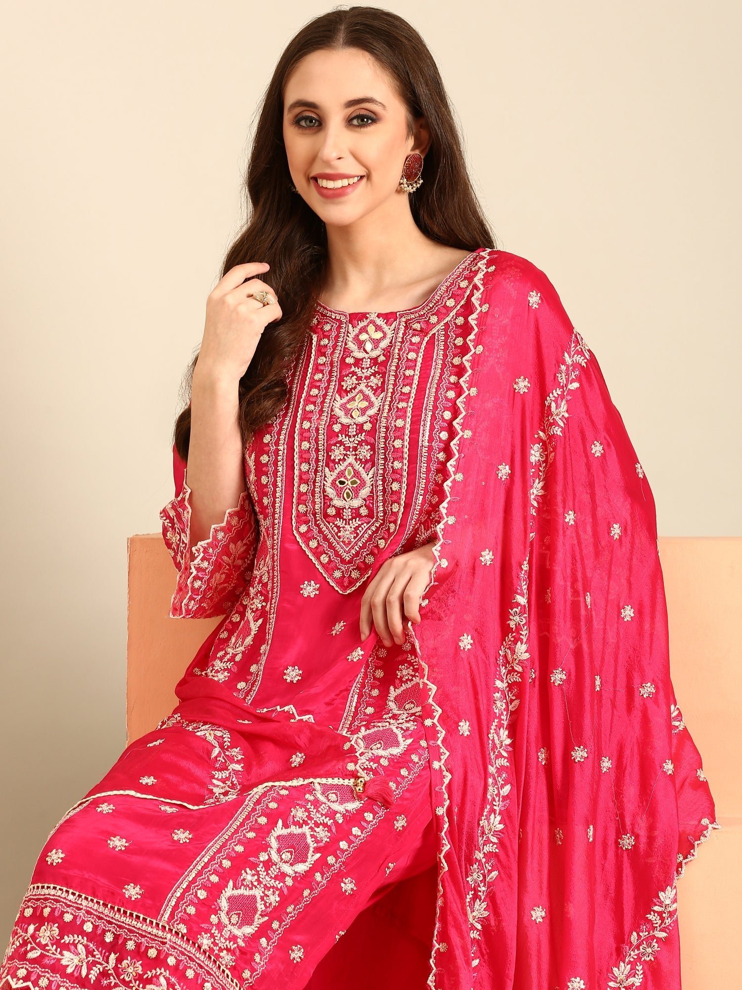 Pink muslin thread embroiderey three piece suit set - Image 2