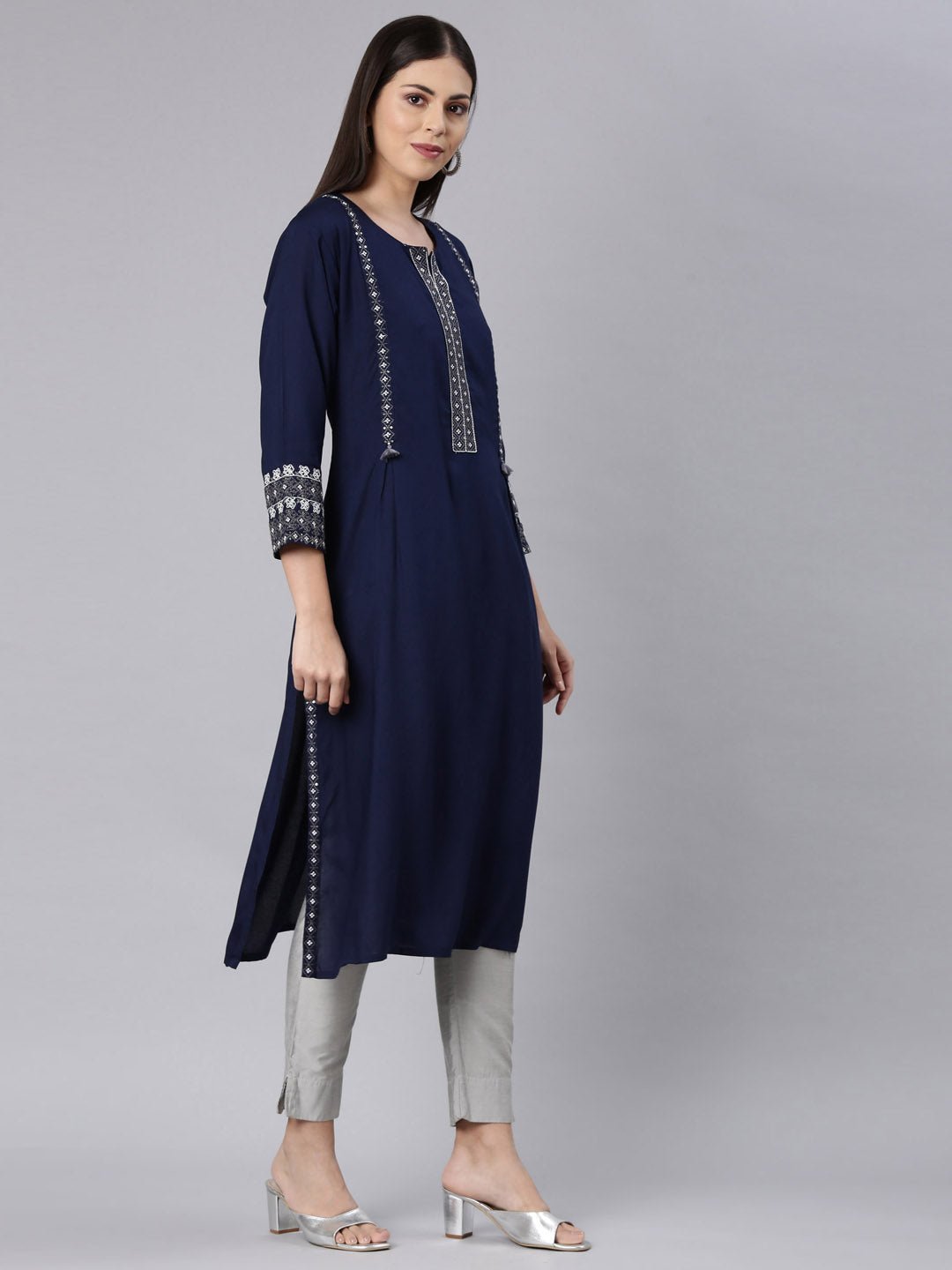 Websprint Navy Blue Straight Casual Solid Straight Kurta - Image 3